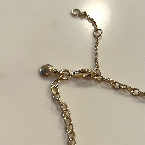 J.CREW•gold floral leaves crystal statement necklace NWOT - Picture 4 of 5